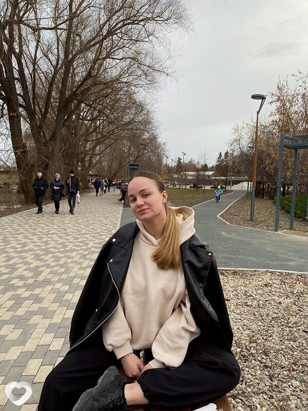 Оля, 26, Москве — анкета №359268