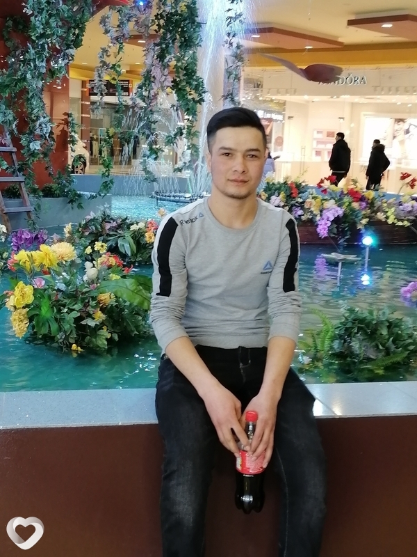 Хасан, 25, Лянторе — анкета №360948