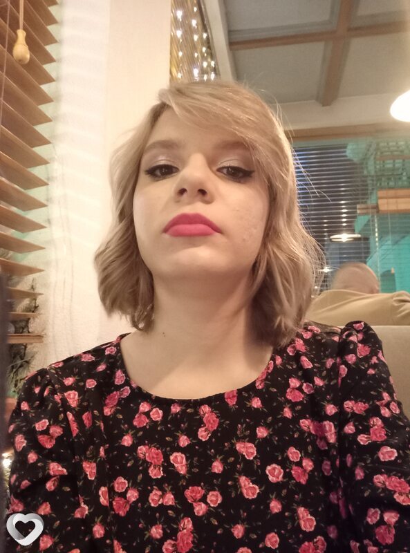 Карина, 22, Симферополе — анкета №362112