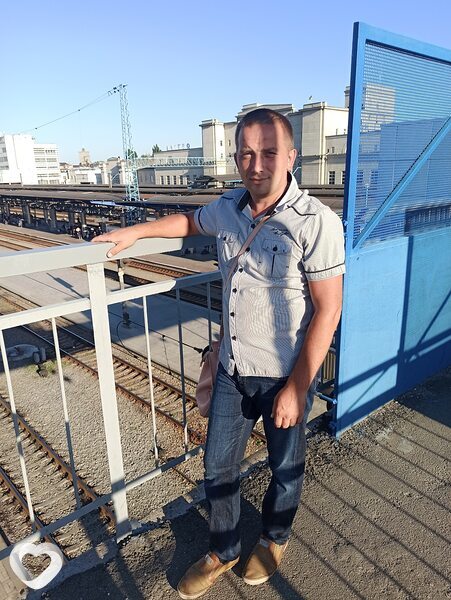 Евгений, 41, Каменское — анкета №362690