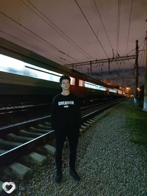 Данила, 24, Москве — анкета №363179