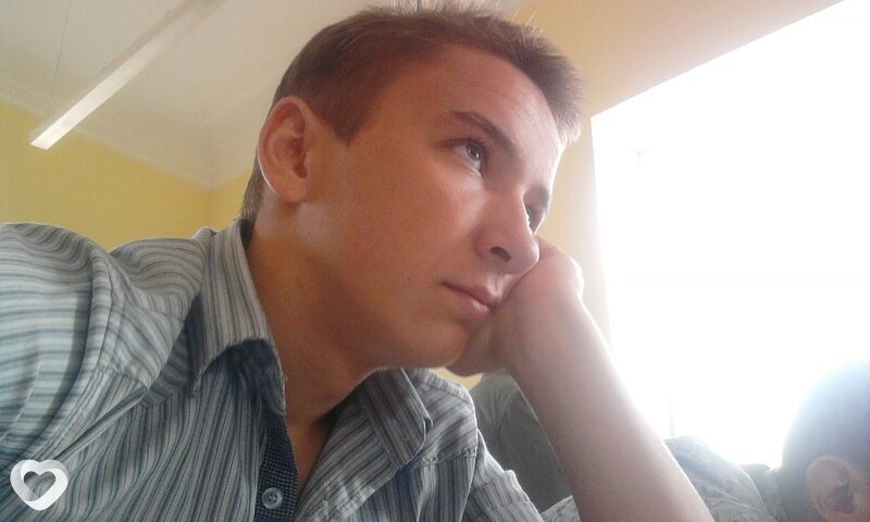 Den, Островец