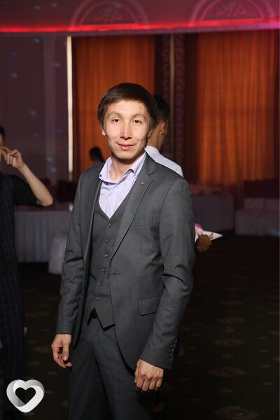 Simon, 28, Алматы — анкета №363903
