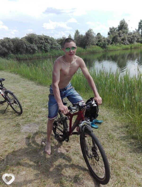 Илья, 25, Витебске — анкета №364593
