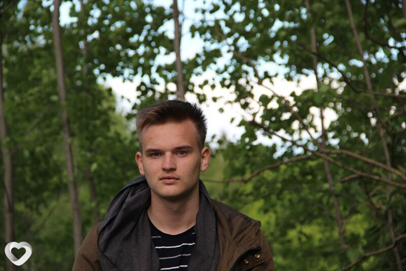 Максим, 23, Москве — анкета №365248
