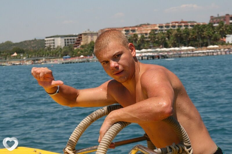 Саня, 37, Екатеринбурге — анкета №366780