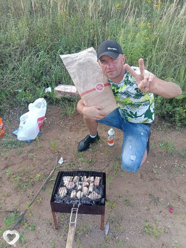 Дмитрий, 39, Речице — анкета №368924