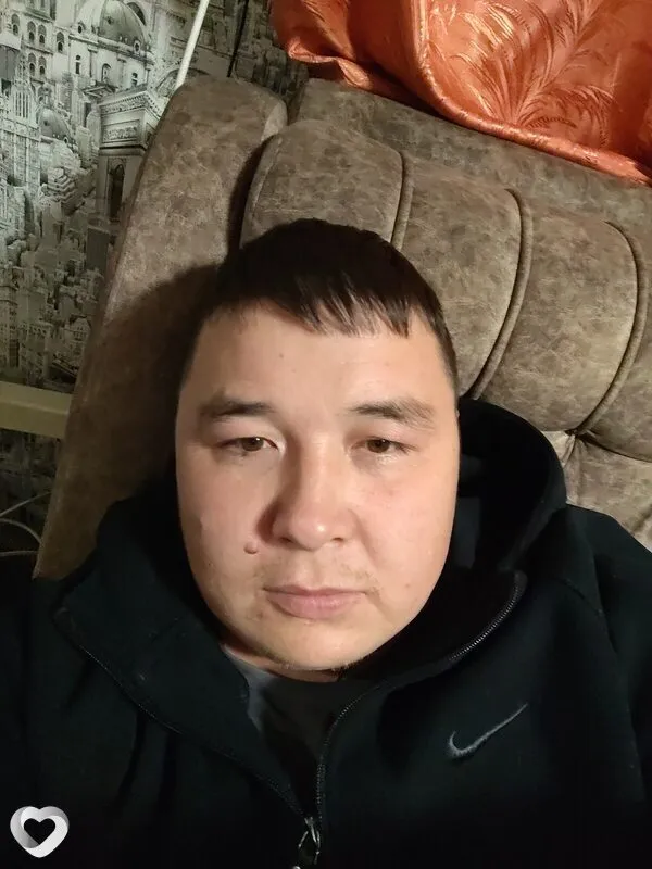 Алекс, 36, Горно-Алтайске — анкета №369546