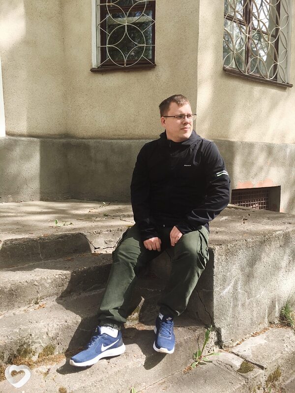 Виталий, 33, Коряжме — анкета №369719