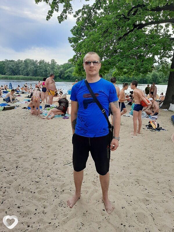 Валентин, 36, Рубежном — анкета №370083