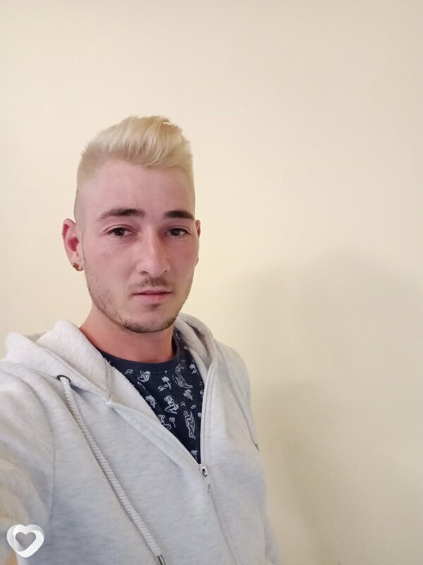 Valentin, Bacău
