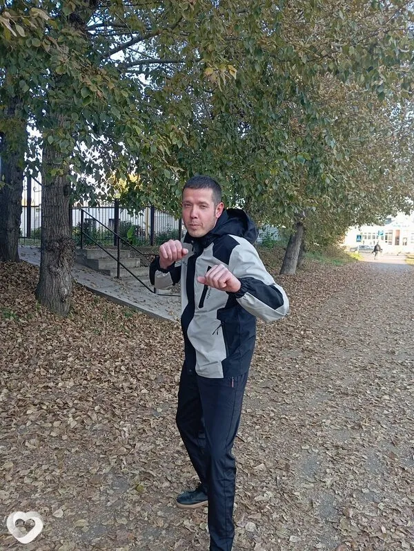 Дмитрий, 38, Барнауле — анкета №370470