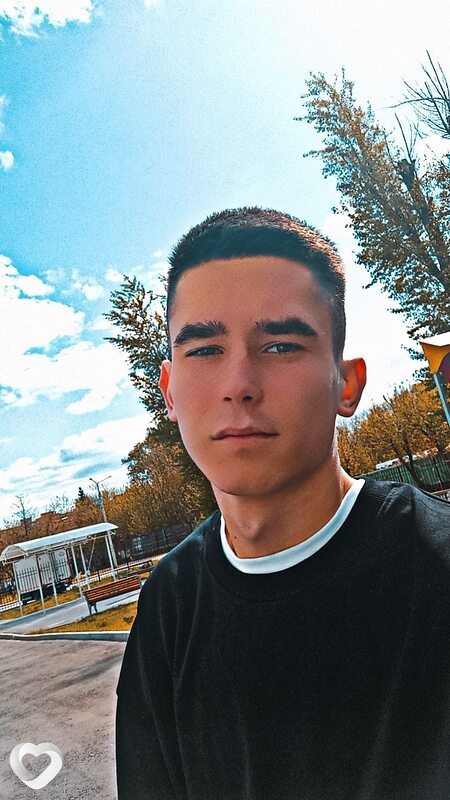 Кирилл, 23, Брянске — анкета №371139