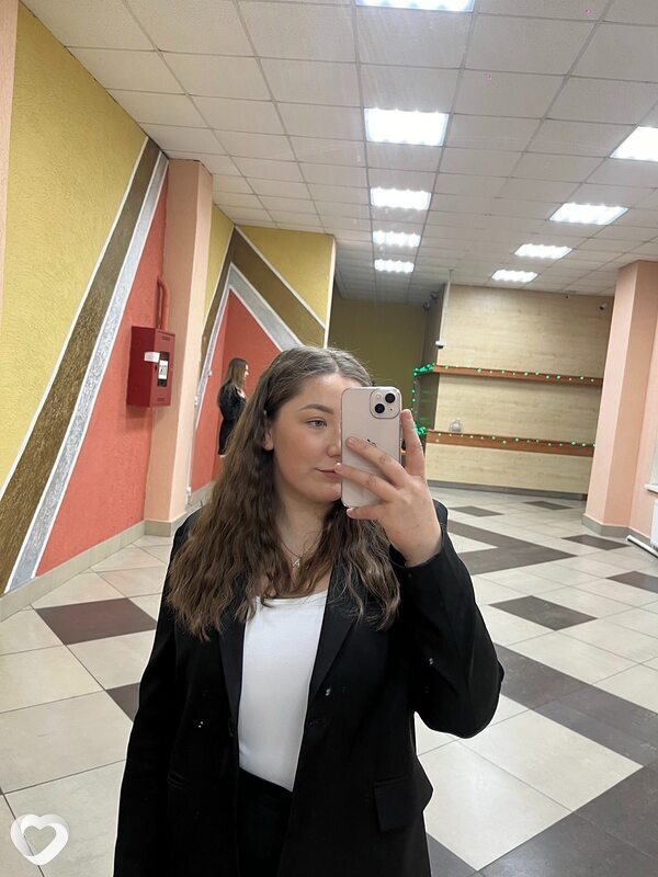 Настя, 24, Клецке — анкета №371549