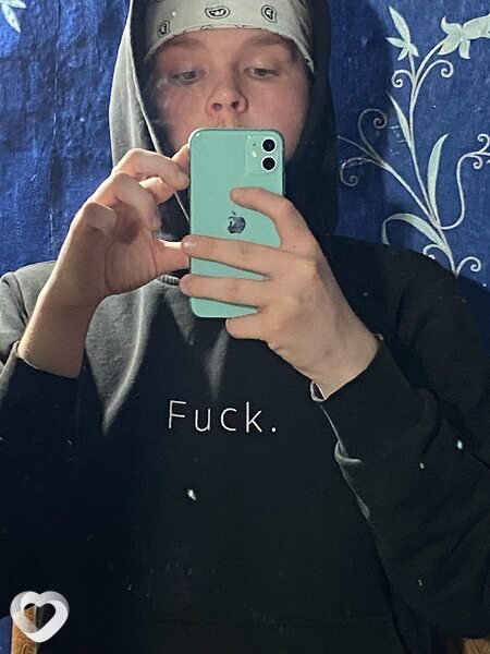 Артём, 22, Новосибирске — анкета №371482