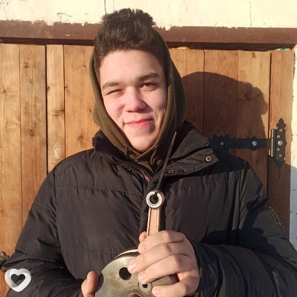 Мишаня, 22, Кирове — анкета №372594