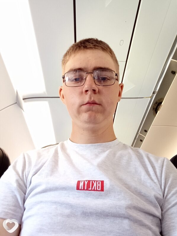 Илья, 23, Оренбурге — анкета №372707