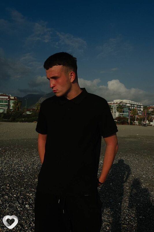Богдан, 21, Барановичах — анкета №373198