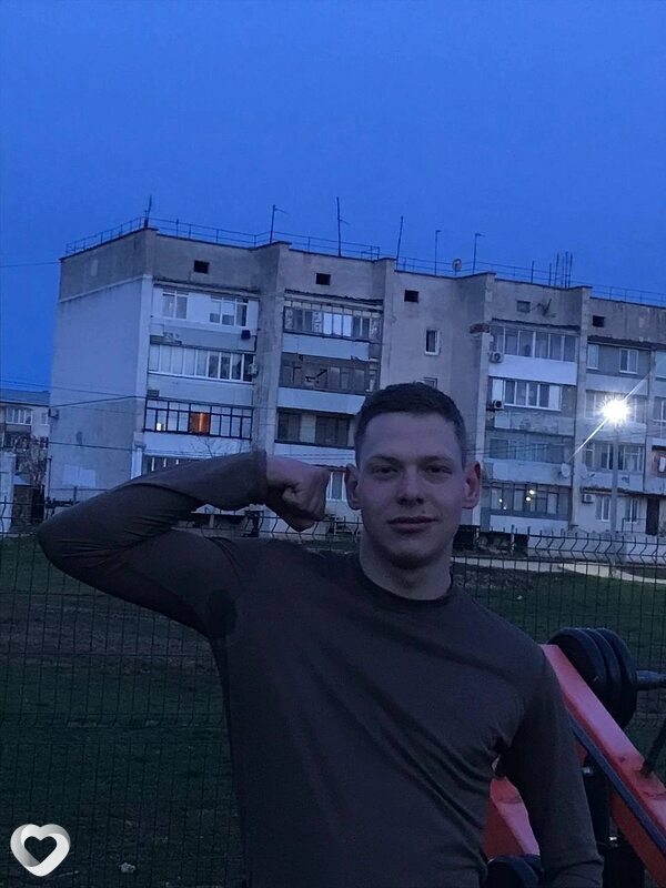 Павел, 23, Череповце — анкета №373532