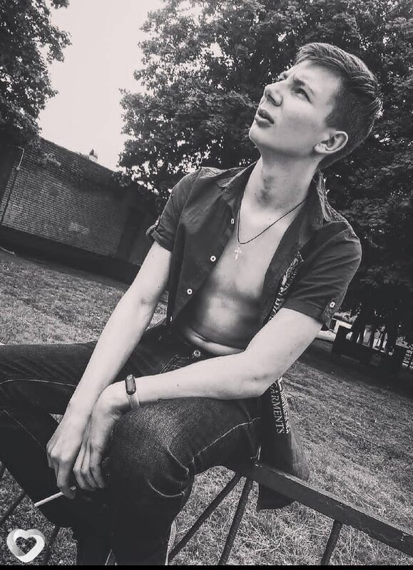 Алёша, 23, Новолукомле — анкета №373751