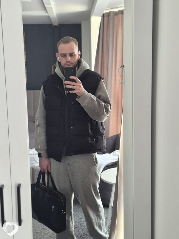 Леонид, 25, Казани — анкета №374129