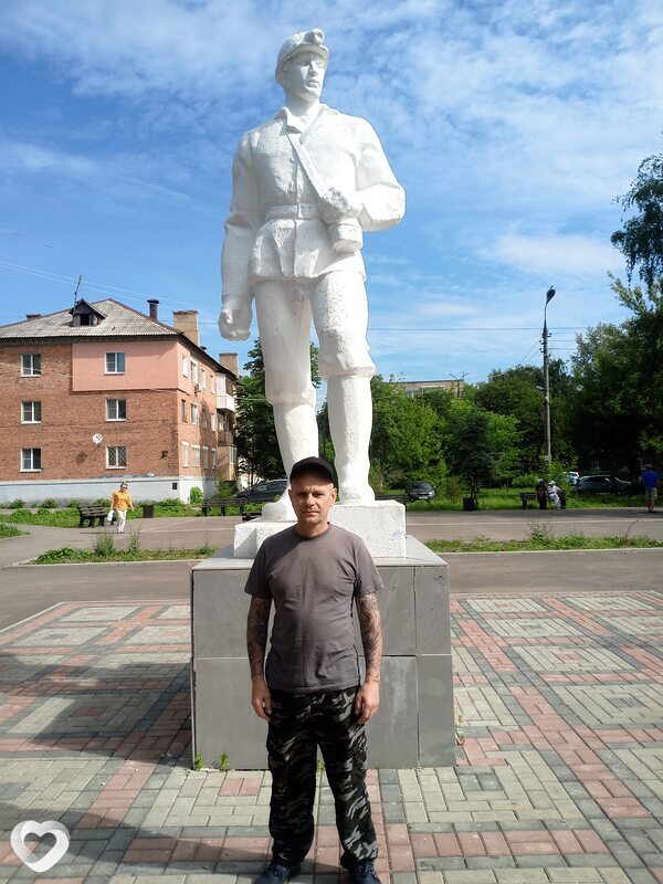 Михаил, 46, Новомосковске — анкета №374551