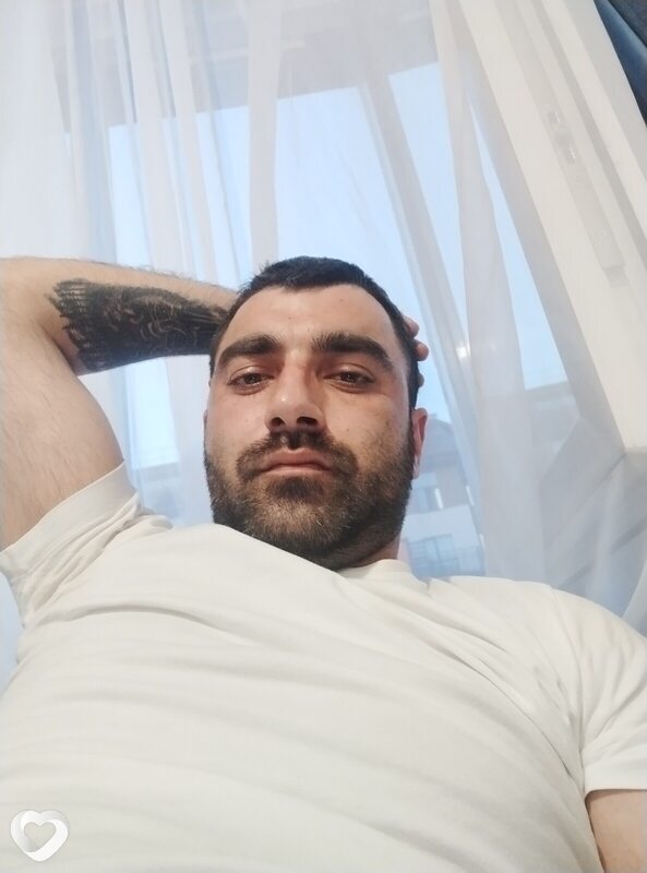 Артур, 32, Екатеринбурге — анкета №375145
