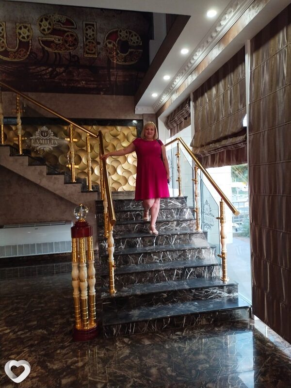 Алёна, 48, Новороссийске — анкета №375493