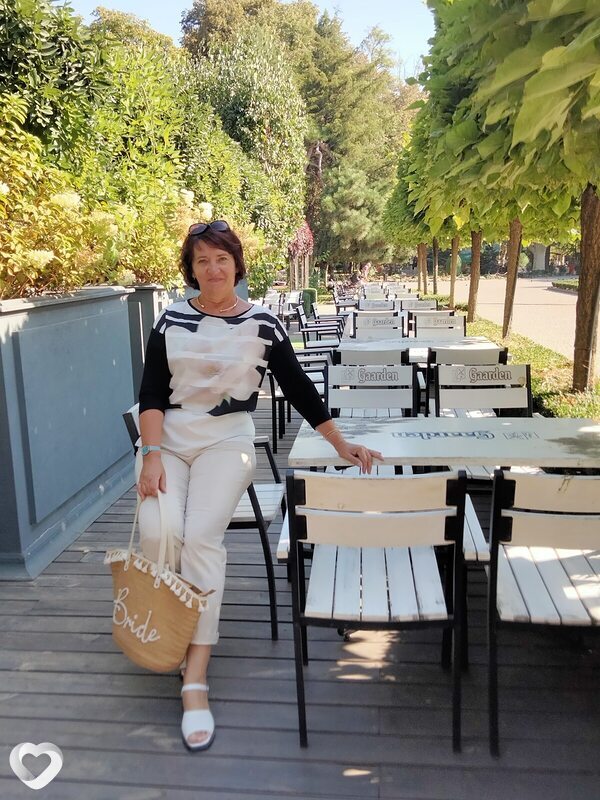Лора, 59, Николаеве — анкета №376202