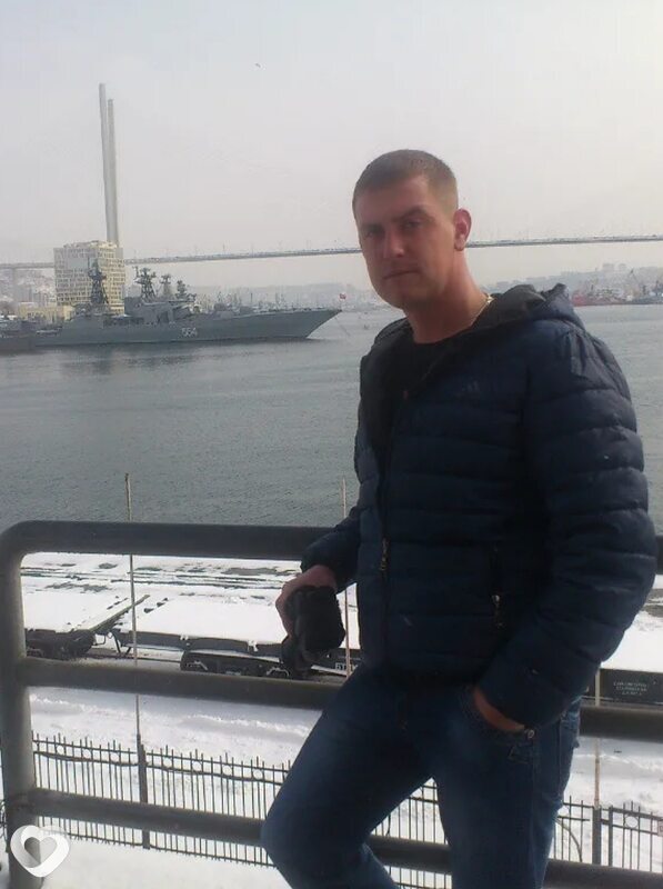 Евгений, 37, Артеме — анкета №377008