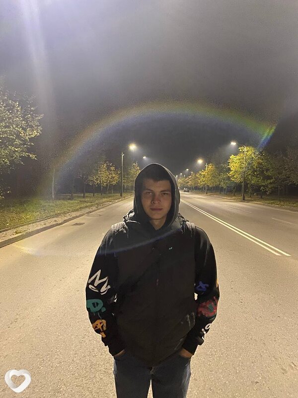 Вадим, 22, Бобруйске — анкета №377313