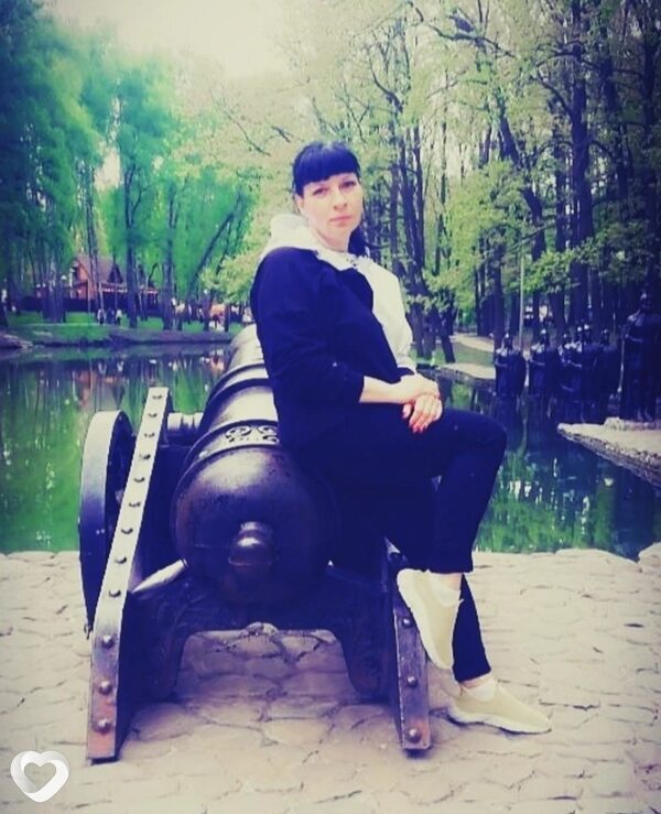Алёна, 41, Новомосковске — анкета №378984