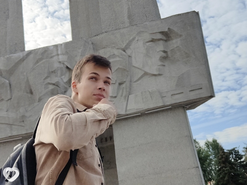 Влад, 20, Гомеле — анкета №379440