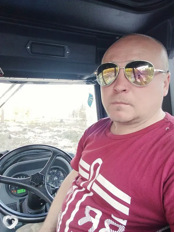 Саша, 42, Хойниках — анкета №8475