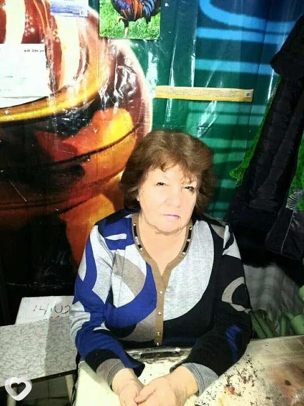 Нина, 69, Новоалтайске — анкета №379861