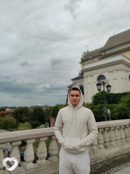 Vlad, 26, Варшава — анкета №380109