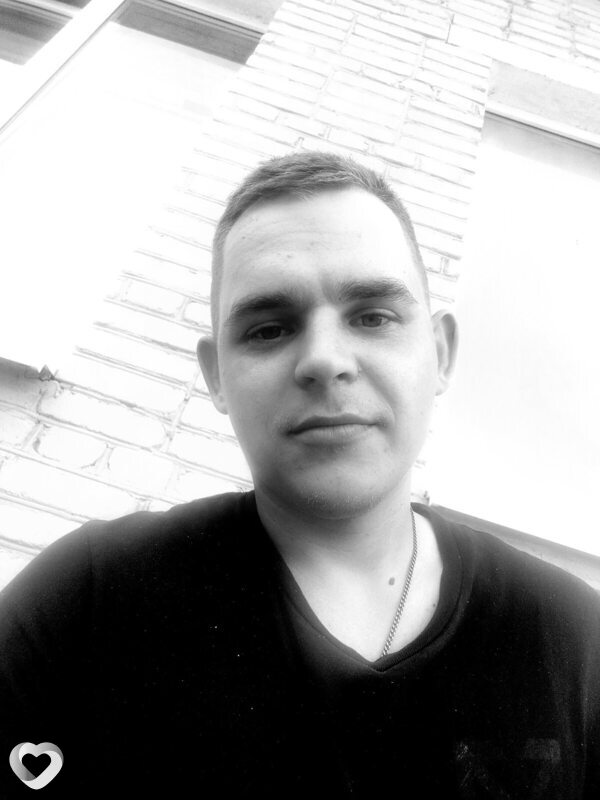 Артём, 26, Гродно — анкета №380135