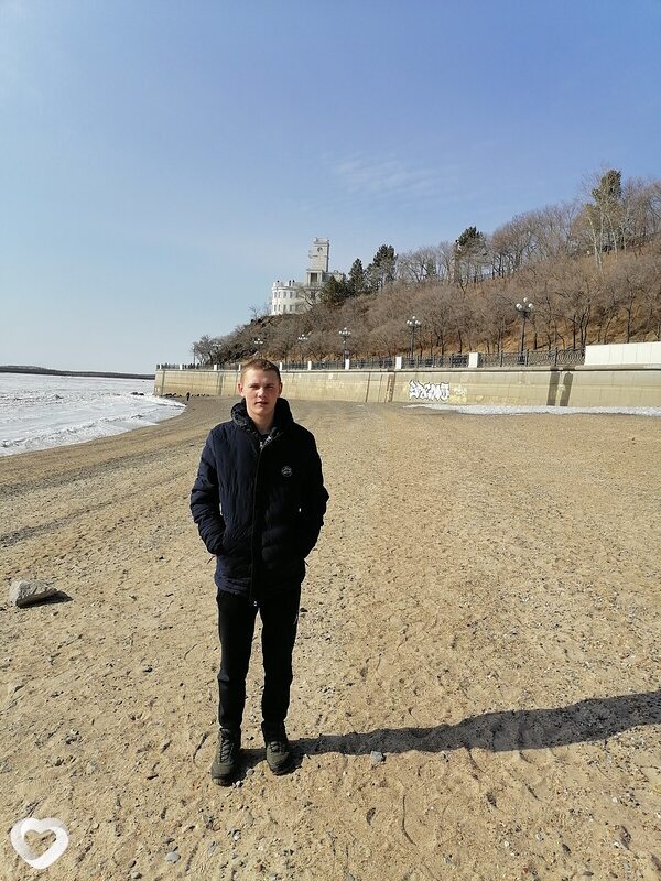 Дмитрий, 26, Уссурийске — анкета №380178