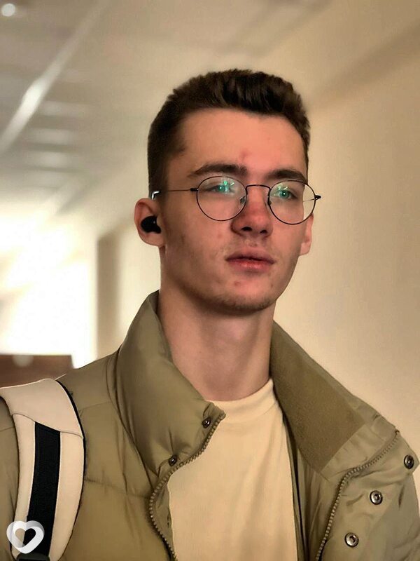 Вадим, 23, Санкт-Петербурге — анкета №380657