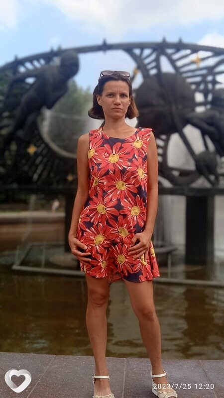Алёна, 30, Бийске — анкета №380606