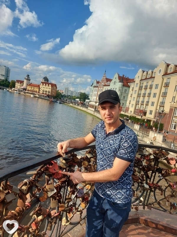 Емин, 31, Калининграде — анкета №382111