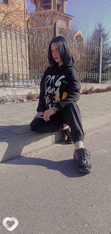 Карина, 20, Горловке — анкета №381874