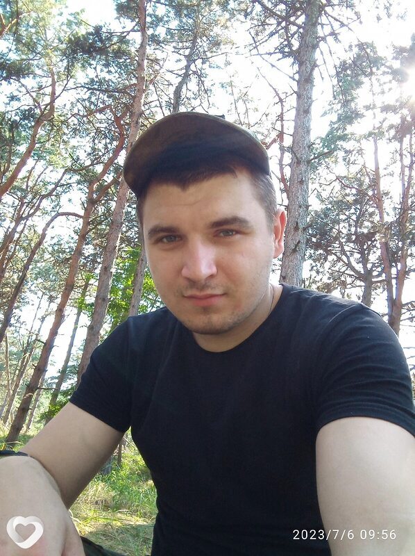 Михаил, 25, Балакове — анкета №381956