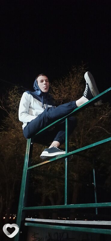 Женя, 28, Москве — анкета №382641