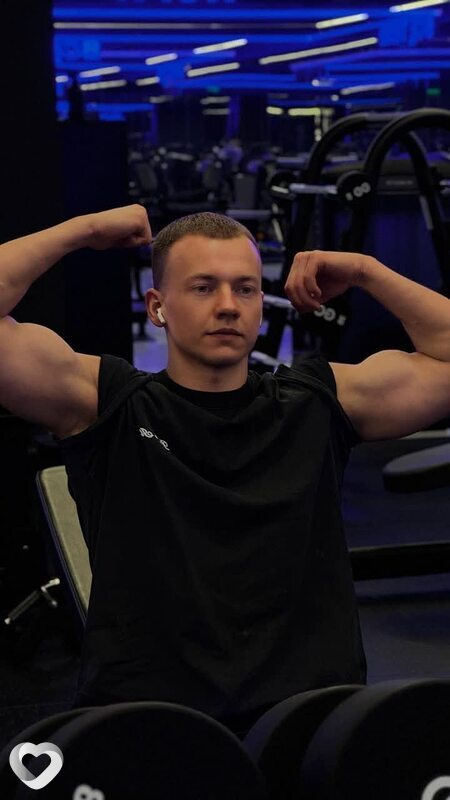 Гриша, 24, Иркутске — анкета №383571