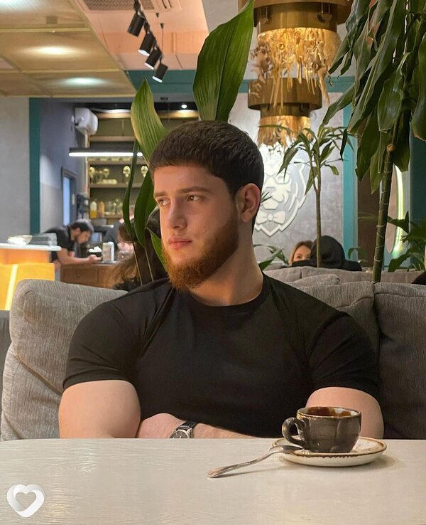 Кавказец, 30, Москве — анкета №384874