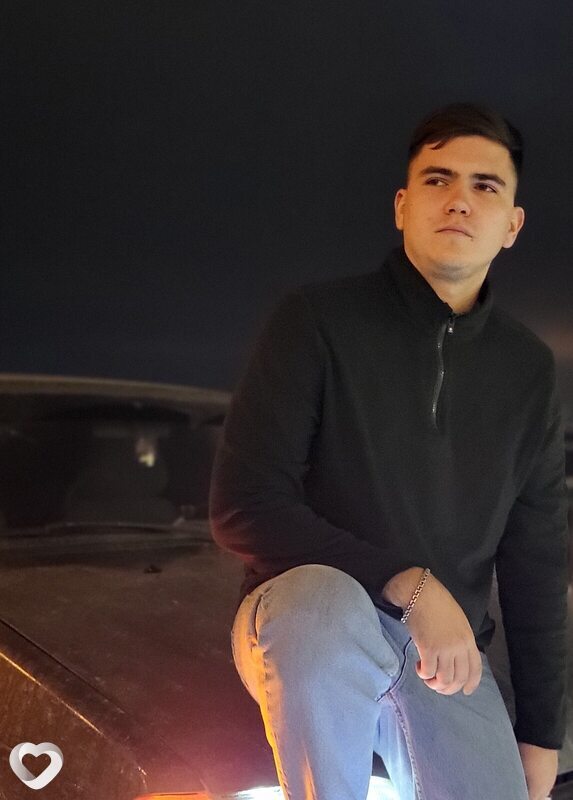 Максим, 26, Волгограде — анкета №385407