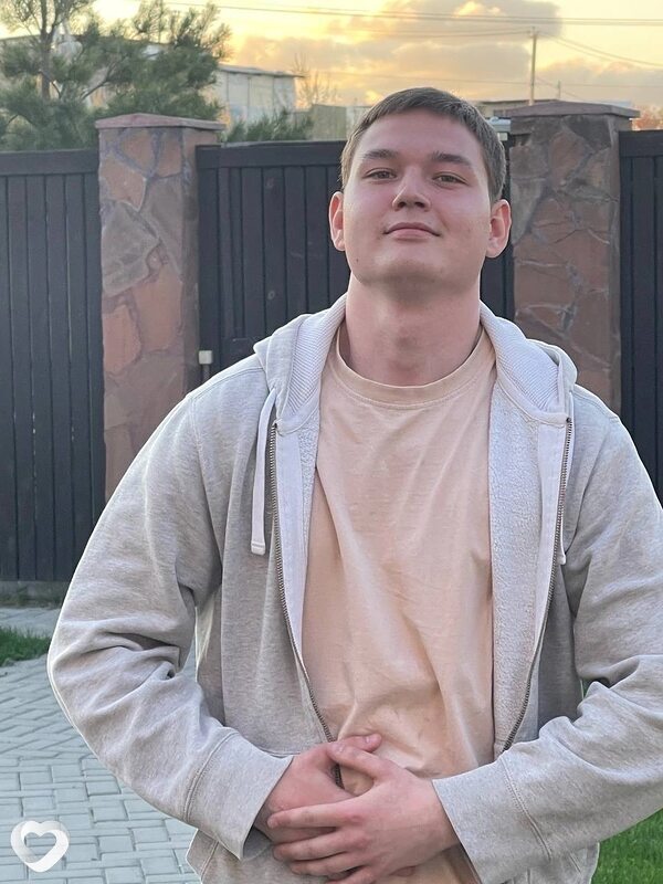 Дима, 26, Москве — анкета №387409