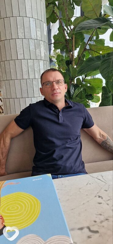 Олег, 42, Дзержинске — анкета №388430