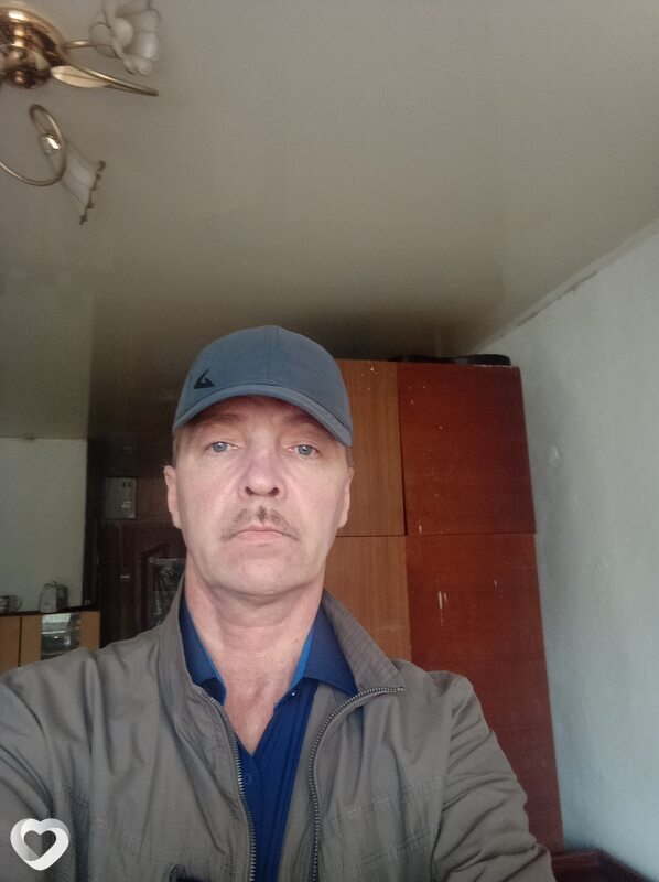 Олег, 57, Артеме — анкета №388899